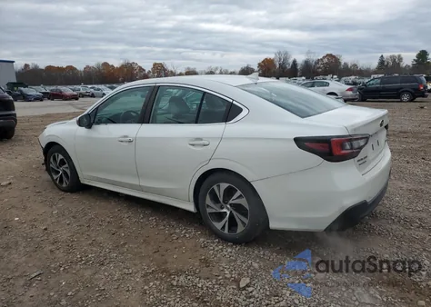 2021 Subaru Legacy Premium z USA, uszkodzony, nr VIN 4S3BWAC6XM3004378